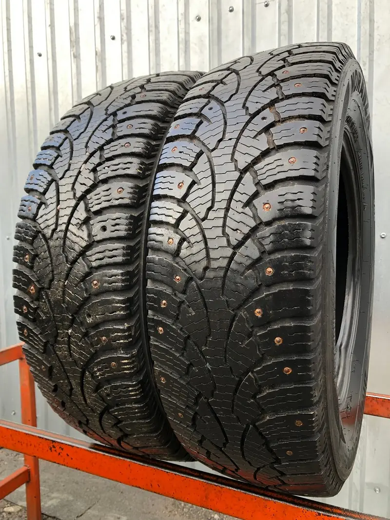 Пара б/у шин 195/70 R15C Bridgestone Noranza VAN