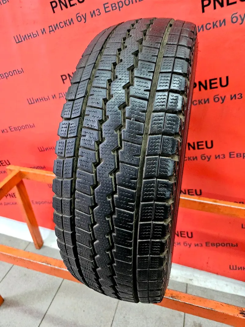 Б/у шина 195/70 R15C Dunlop Winter Maxx For VAN