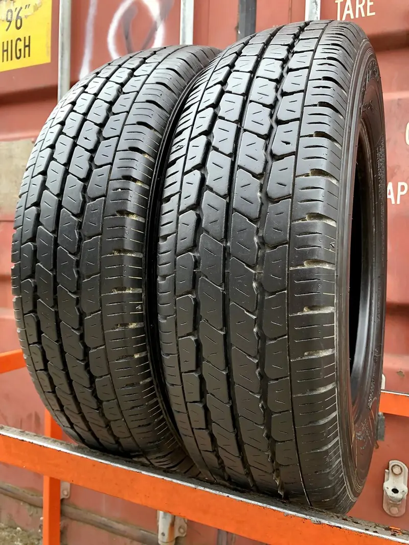 Пара б/у шин 195/70 R15C Falken Linam R51
