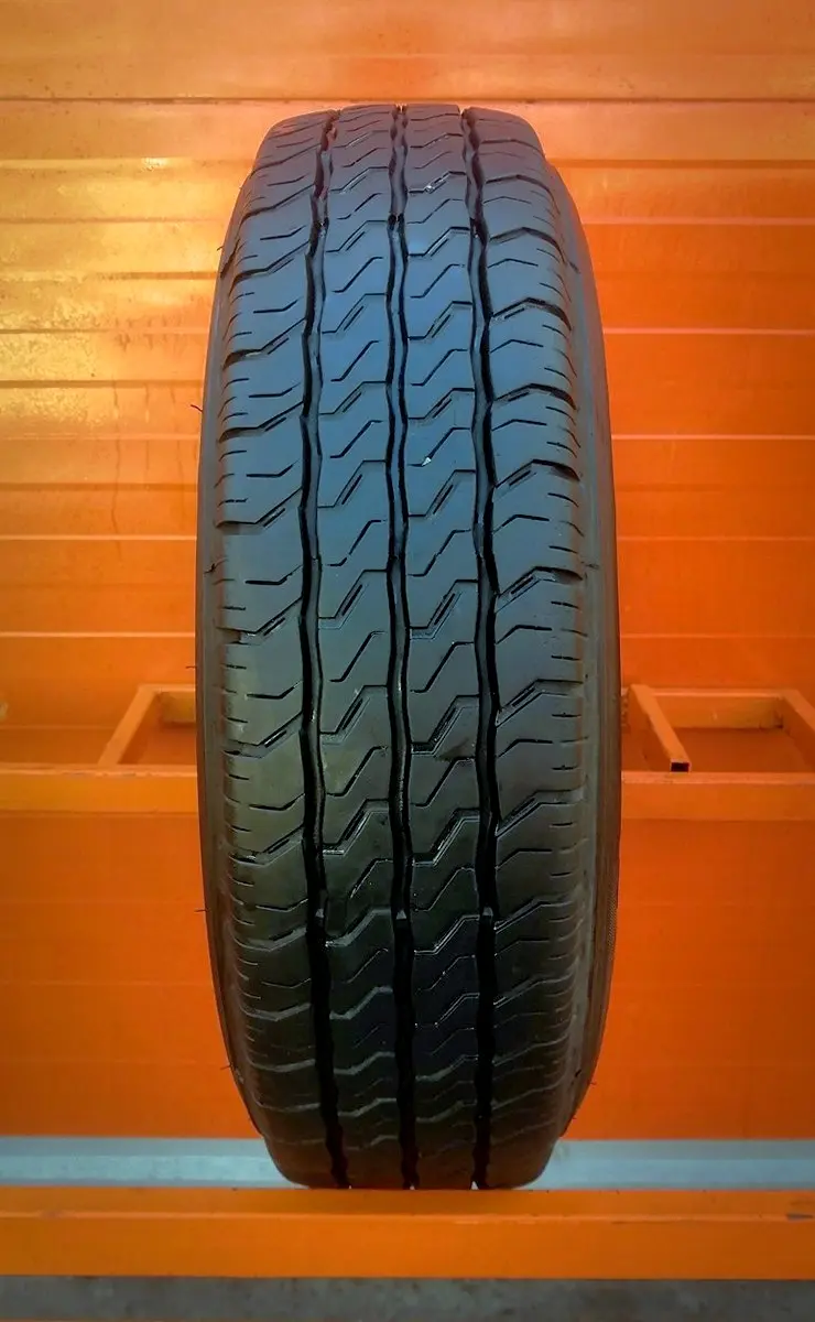 Б/у шина 195/70 R15C Sava Trenta