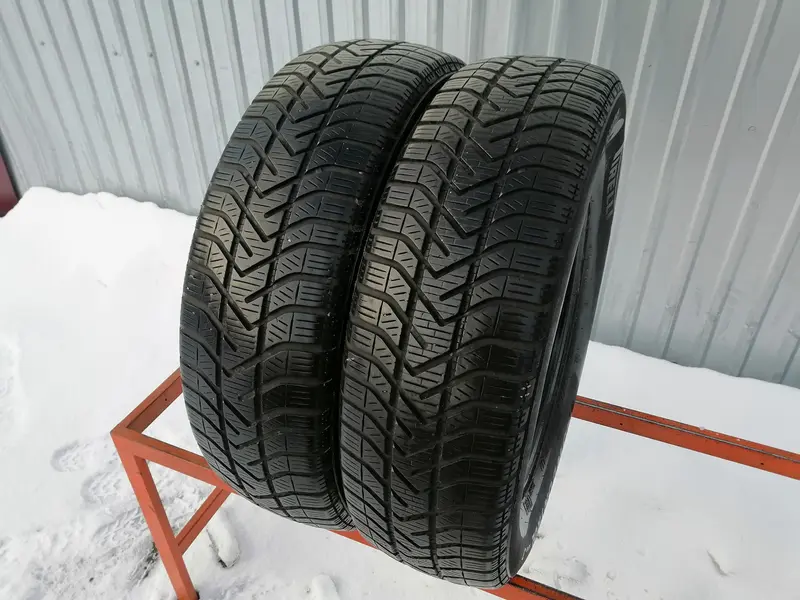 Пара б/у шин 195/70 R16 Pirelli Winter 210 Snowcontrol 3