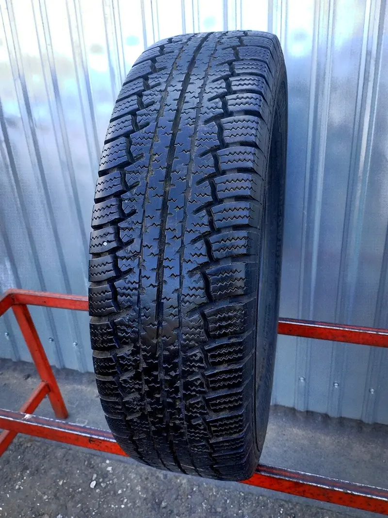 Б/у шина 195/75 R16C Continental VancoWinter