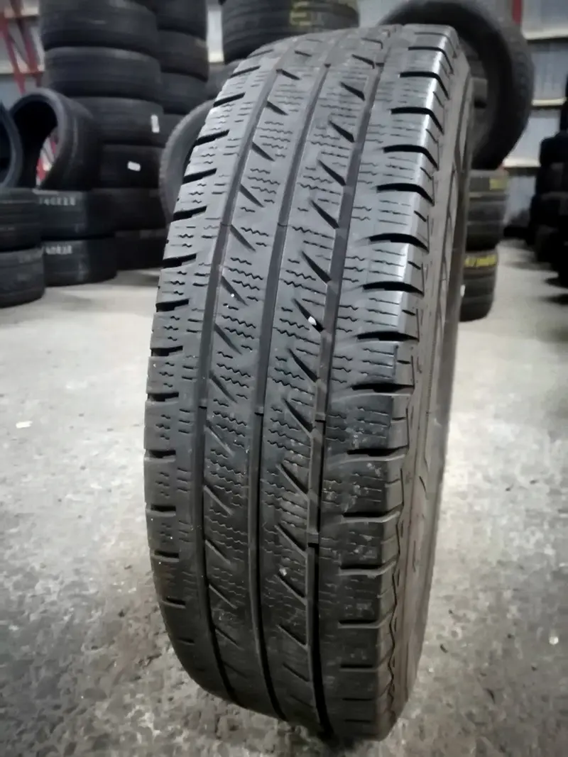 Б/у шина 195/75 R16C Goodyear Vector 4Seasons Cargo