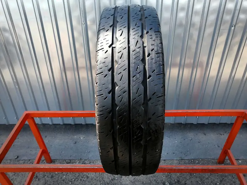 Б/у шина 195/75 R16C Uniroyal Rain Max 2