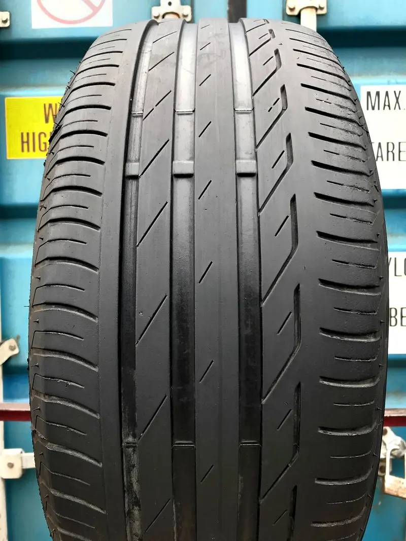 Б/у шина 205/40 R17 Bridgestone Turanza T001