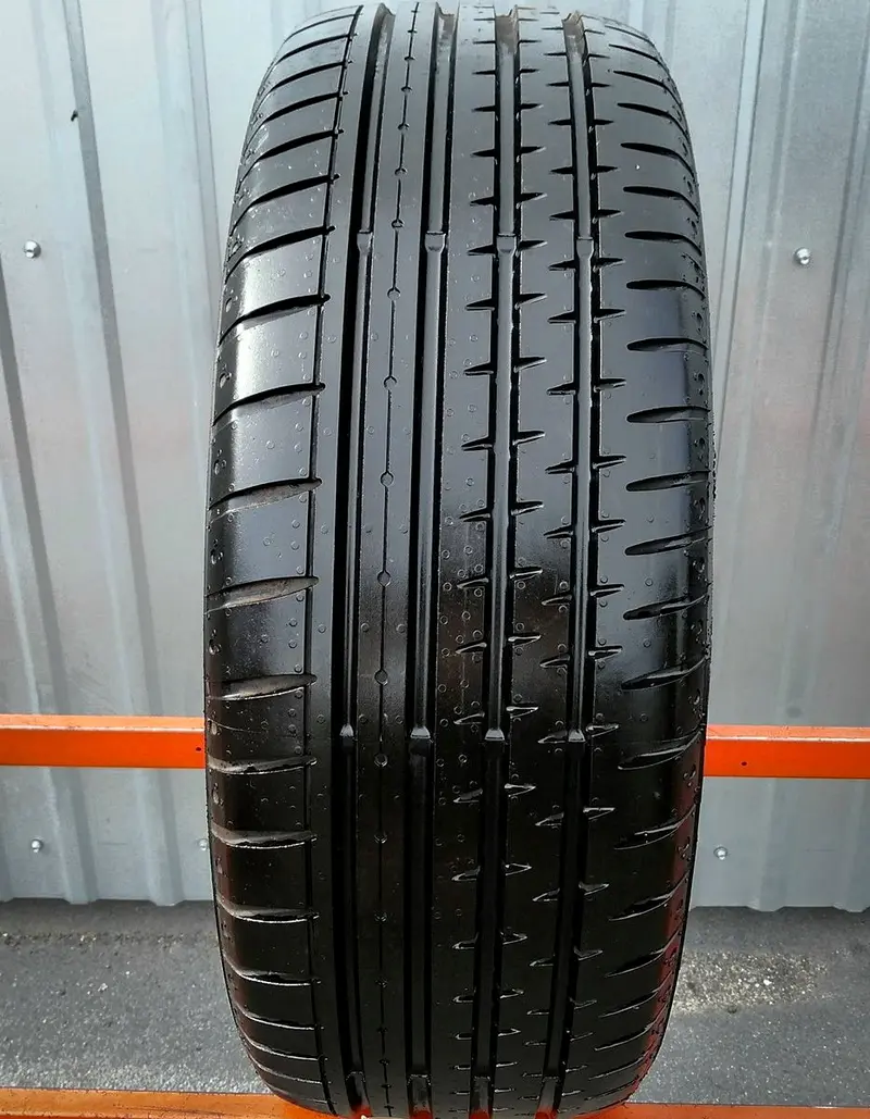 Б/у шина 205/40 R17 Continental ContiSportContact 2