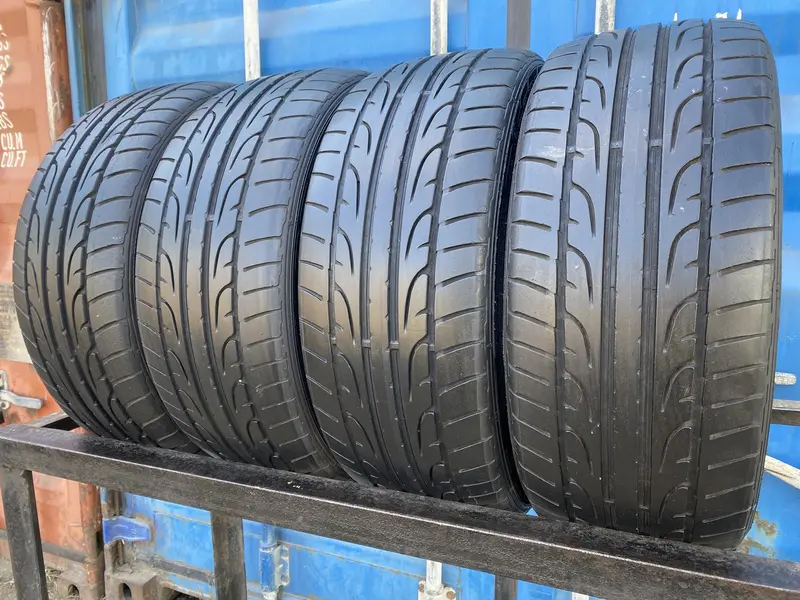 Комплект б/у шин 205/40 R17 Dunlop SP Sport Maxx