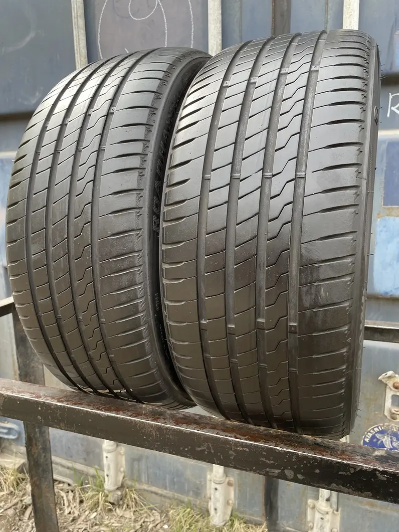 Пара б/у шин 205/40 R17 Firestone Roadhawk