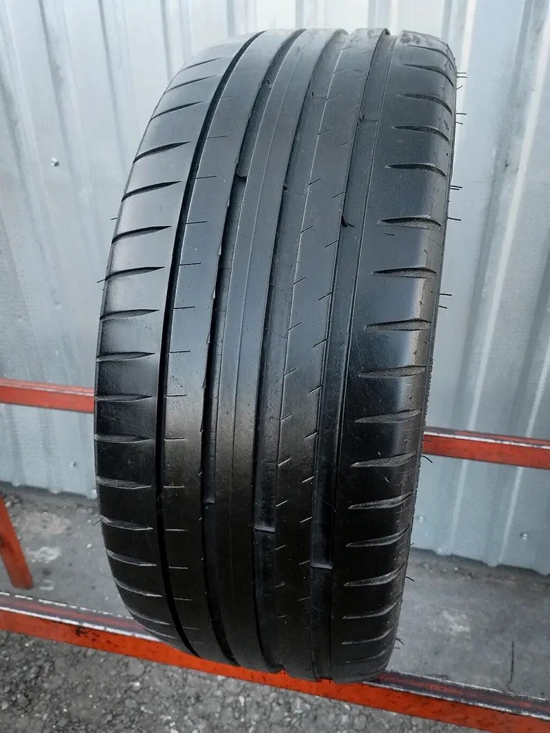 Б/у шина 205/40 R17 Michelin Pilot Sport 4