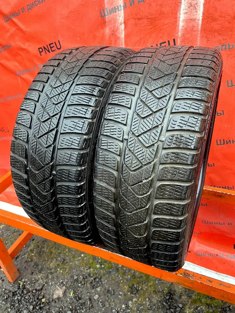 Пара б/у шин 205/40 R17 Pirelli Winter Sottozero 3