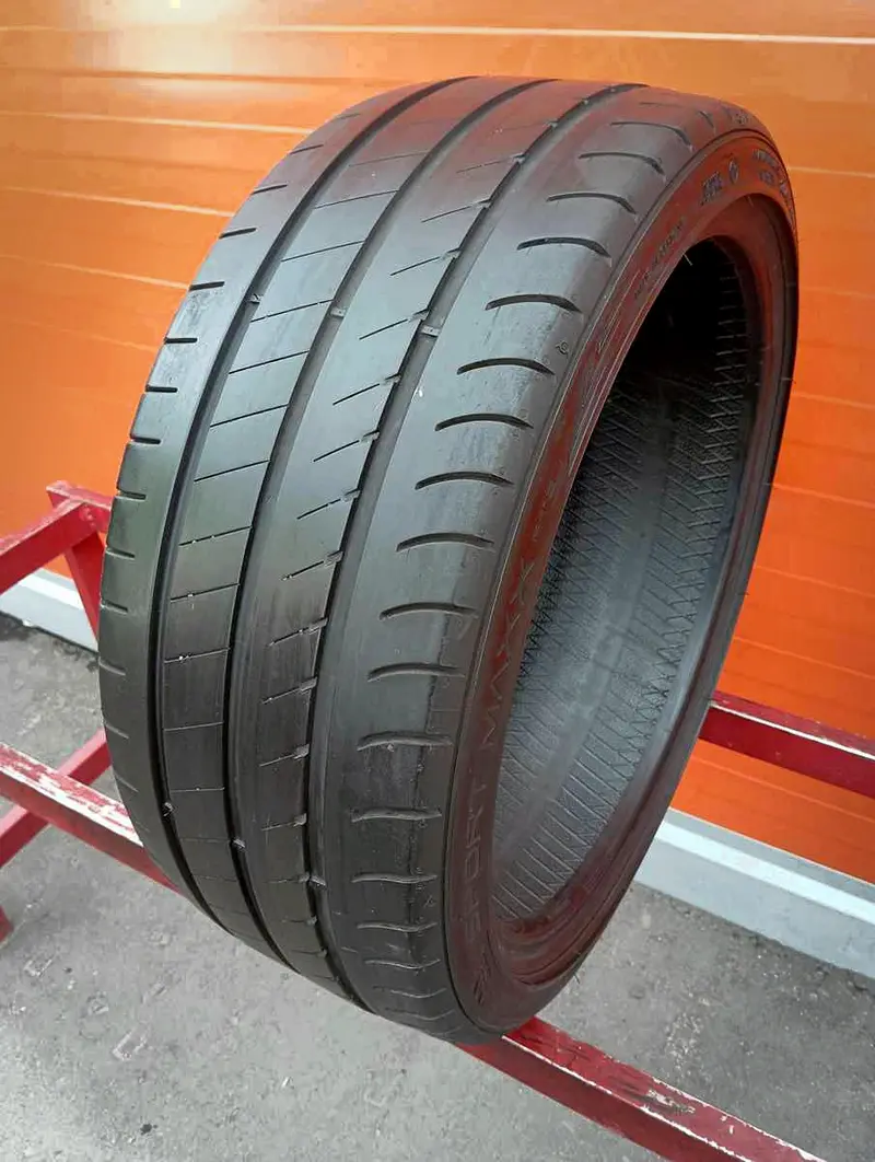 Б/у шина 205/40 R18 Dunlop SP Sport Maxx RT 2