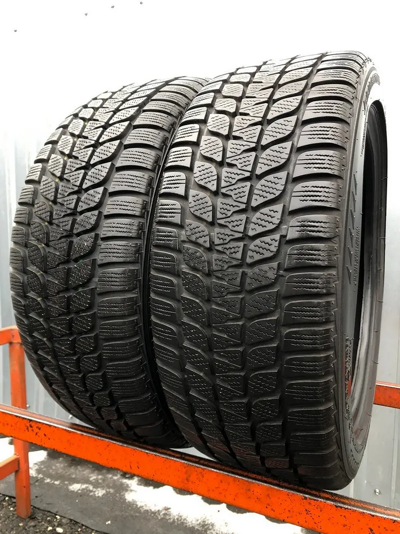 Пара б/у шин 205/45 R16 Bridgestone Blizzak LM25