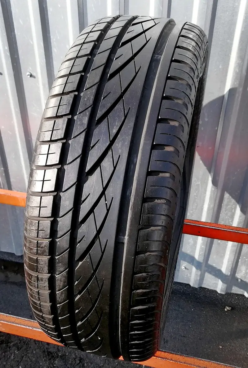 Б/у шина 205/45 R16 Continental ContiPremiumContact