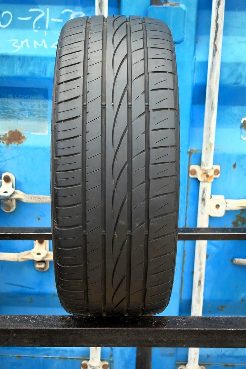 Б/у шина 205/45 R16 Falken Ziex ZE-912