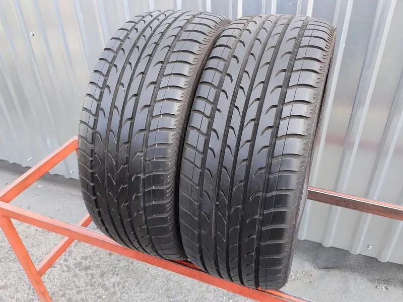 Пара б/у шин 205/45 R16 Fulda Carat Exelero