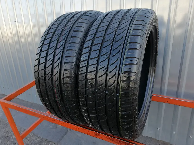 Пара б/у шин 205/45 R16 Gislaved Ultra Speed