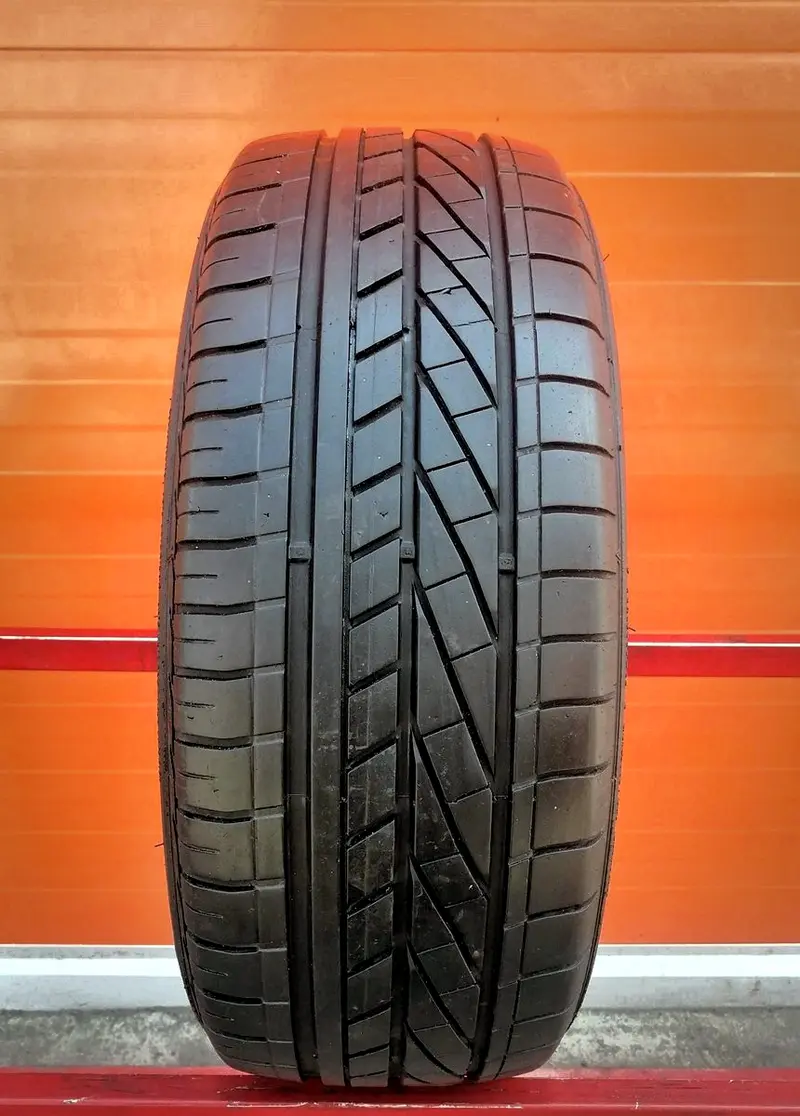 Б/у шина 205/45 R16 Goodyear Excellence, фото 1