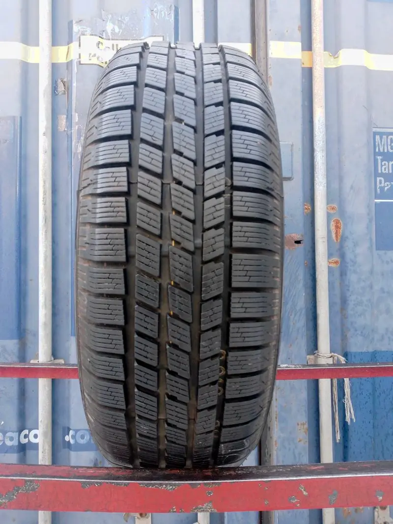 Б/у шина 205/45 R16 Pirelli Winter 210 Snowsport