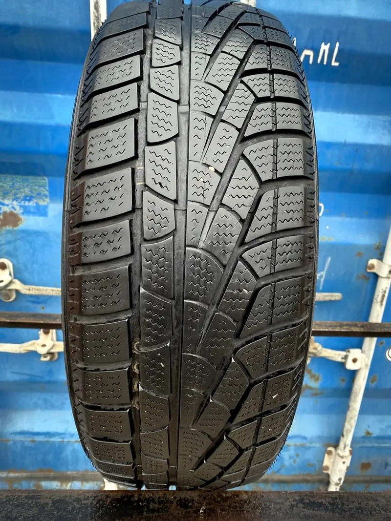 Б/у шина 205/45 R16 Pirelli Winter 210 Sottozero