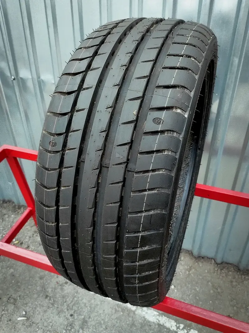 Новая шина 205/45 R16 TRIANGLE EffeXSport TH202