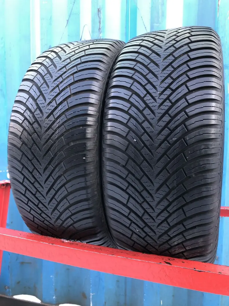 Пара б/у шин 205/45 R16 Vredestein Quatrac