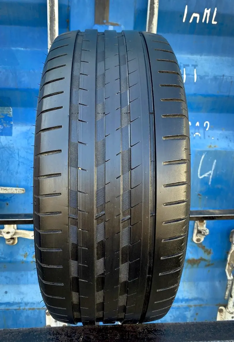 Б/у шина 205/45 R16 Vredestein Sportrac 5