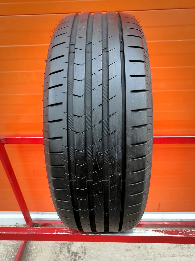 Б/у шина 205/45 R16 Vredestein Sportrac 5