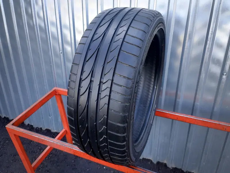 Б/у шина 205/45 R17 Bridgestone Potenza RE 050A