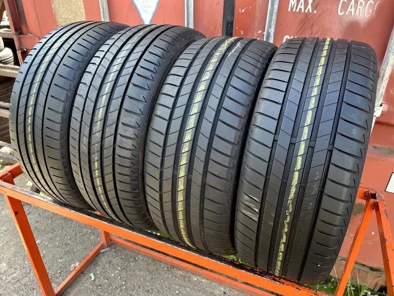 Комплект б/у шин 205/45 R17 Bridgestone Turanza T005