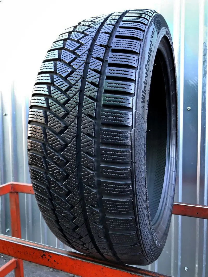 Б/у шина 205/45 R17 Continental ContiWinterContact TS 850 P