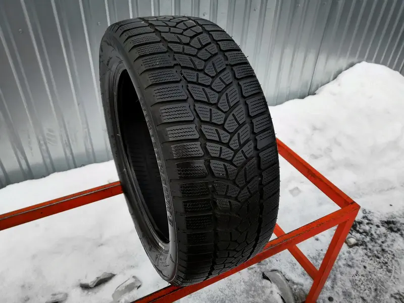 Б/у шина 205/45 R17 Firestone Winterhawk 3, фото 1