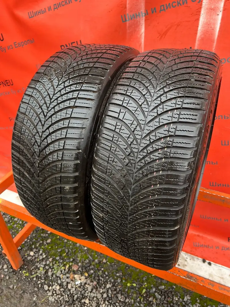 Пара б/у шин 205/45 R17 Goodyear Vector 4Seasons Gen-3