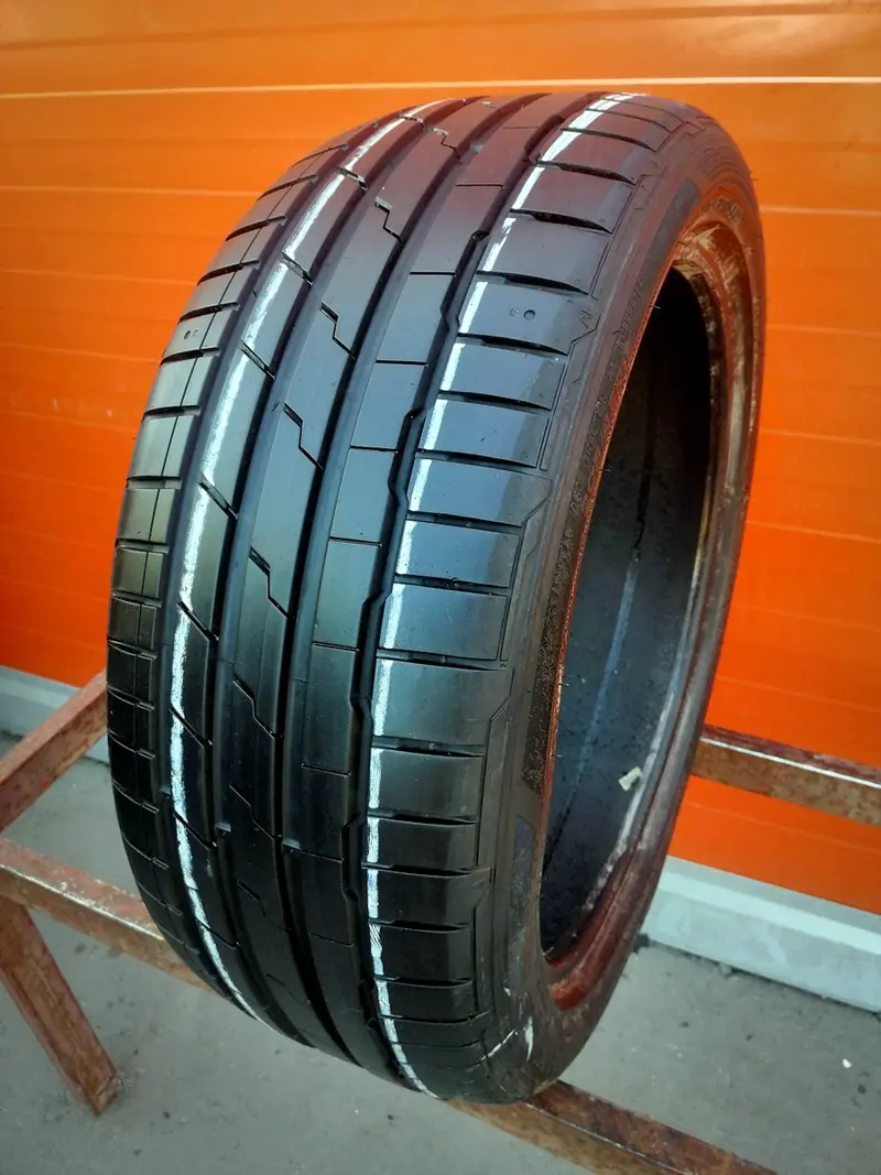 Б/у шина 205/45 R17 Hankook Ventus S1 Evo3 K127