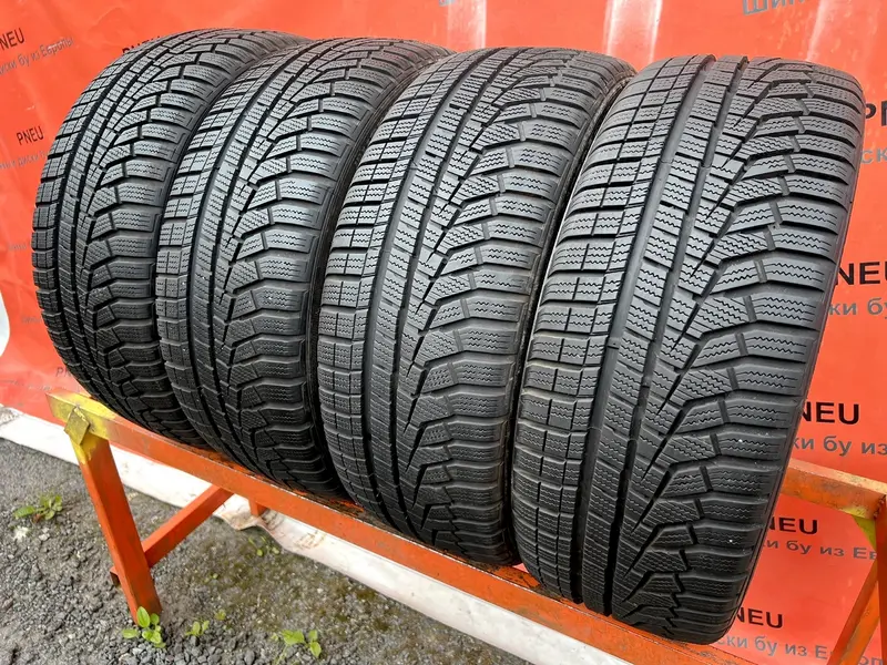 Комплект б/у шин 205/45 R17 Hankook Winter I Cept Evo2 W320