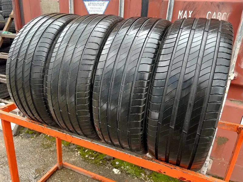 Комплект б/у шин 205/45 R17 Michelin Primacy 4