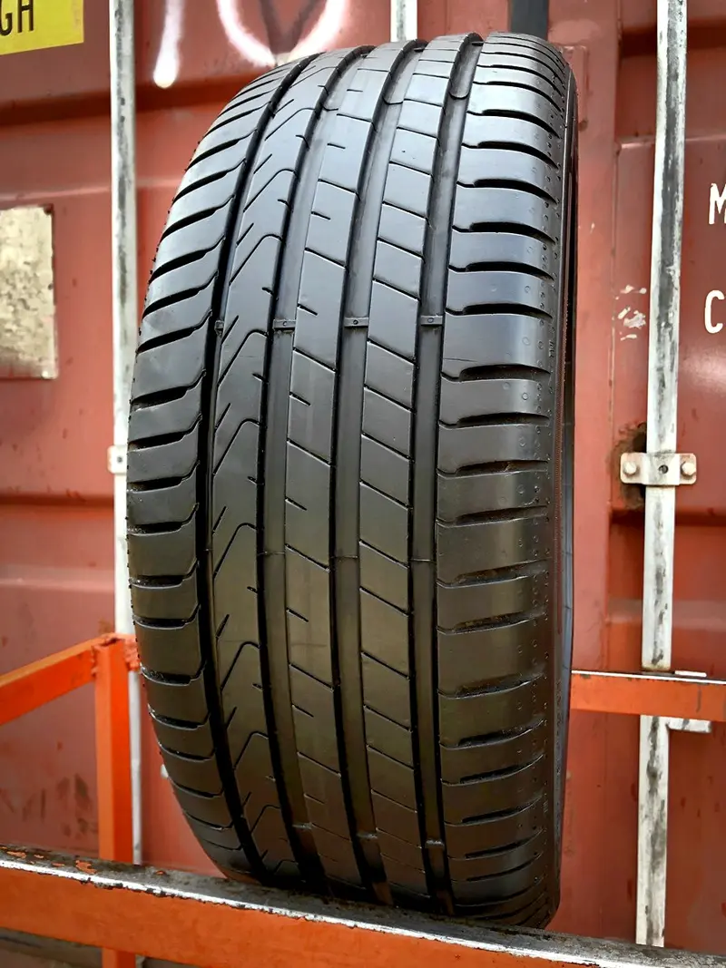 Б/у шина 205/45 R17 Pirelli P 7 Cinturato P7C2, фото 1