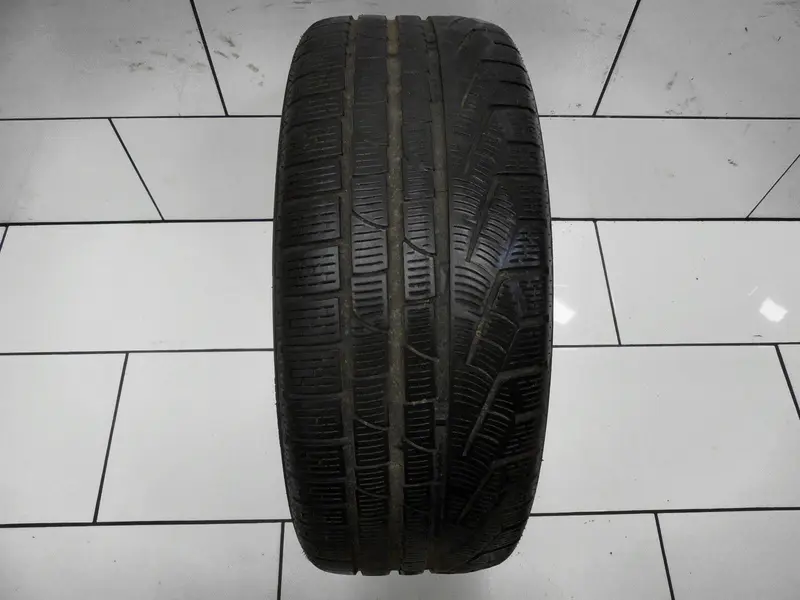 Б/у шина 205/45 R17 Pirelli Winter 240 Sottozero 2