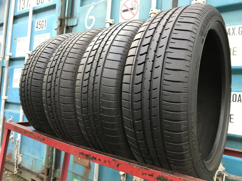 Комплект б/у шин 205/45 R18 Goodyear Eagle NCT5 RunFlat