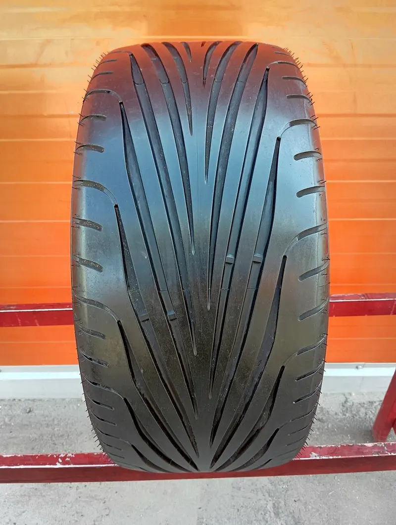 Б/у шина 205/50 R16 Goodyear Eagle F1 GS-D3