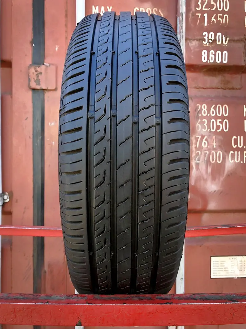 Б/у шина 205/50 R17 Barum Bravuris 5HM