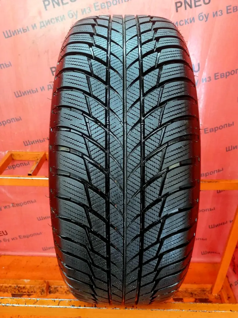 Б/у шина 205/50 R17 Bridgestone Blizzak LM-001 RunFlat