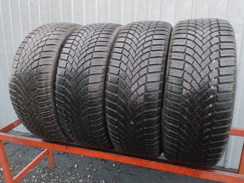 Комплект б/у шин 205/50 R17 Bridgestone Blizzak LM-005