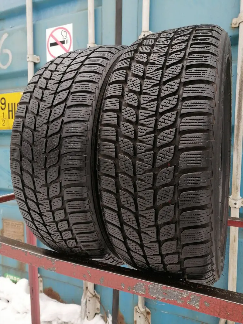 Пара б/у шин 205/50 R17 Bridgestone Blizzak LM25, фото 1