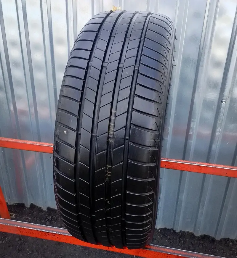 Б/у шина 205/50 R17 Bridgestone Turanza T005