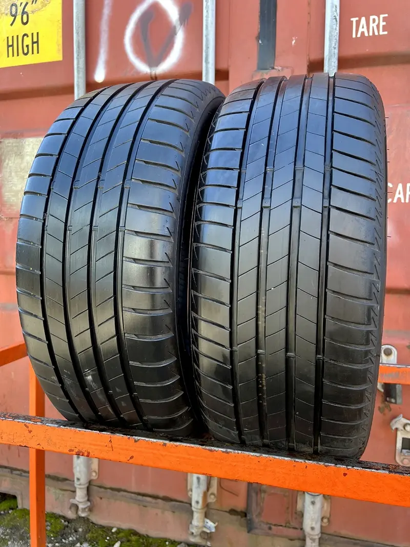 Пара б/у шин 205/50 R17 Bridgestone Turanza T005
