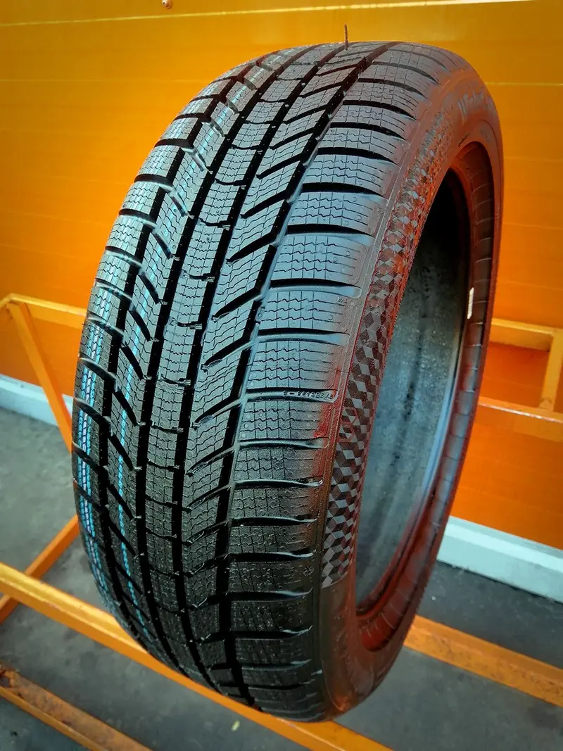 Новая шина 205/50 R17 Continental ContiWinterContact TS 870 P, фото 1