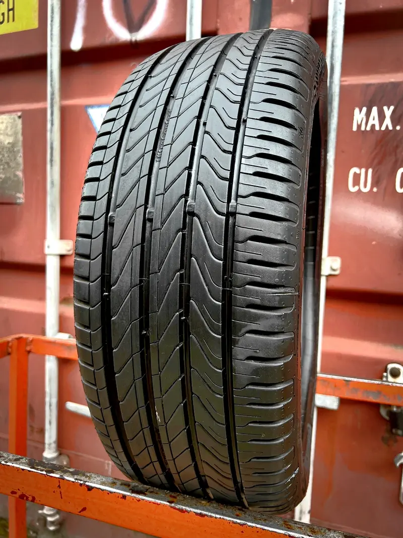 Б/у шина 205/50 R17 Continental UltraContact, фото 1