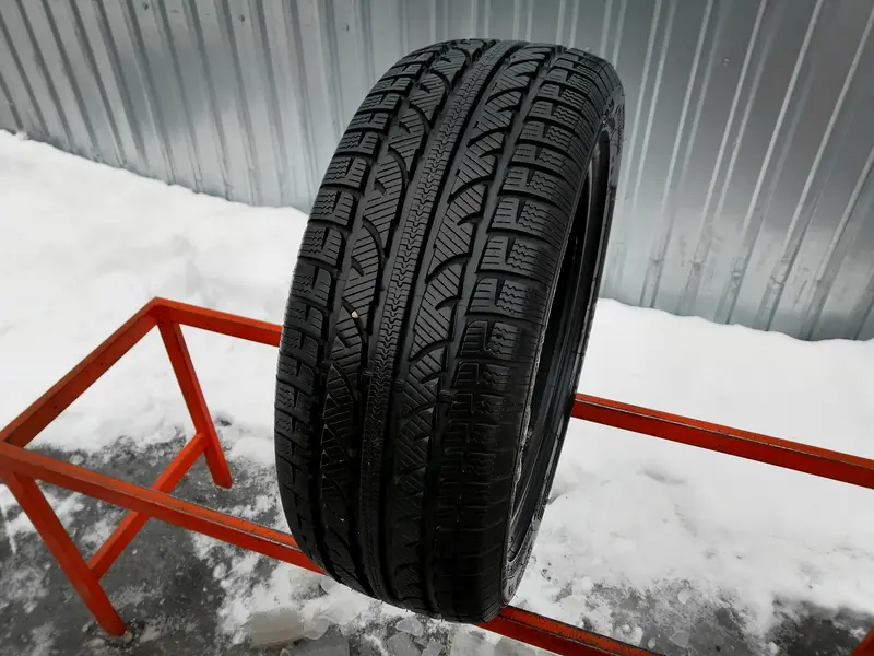 Б/у шина 205/50 R17 Cooper Weather-Master SA2