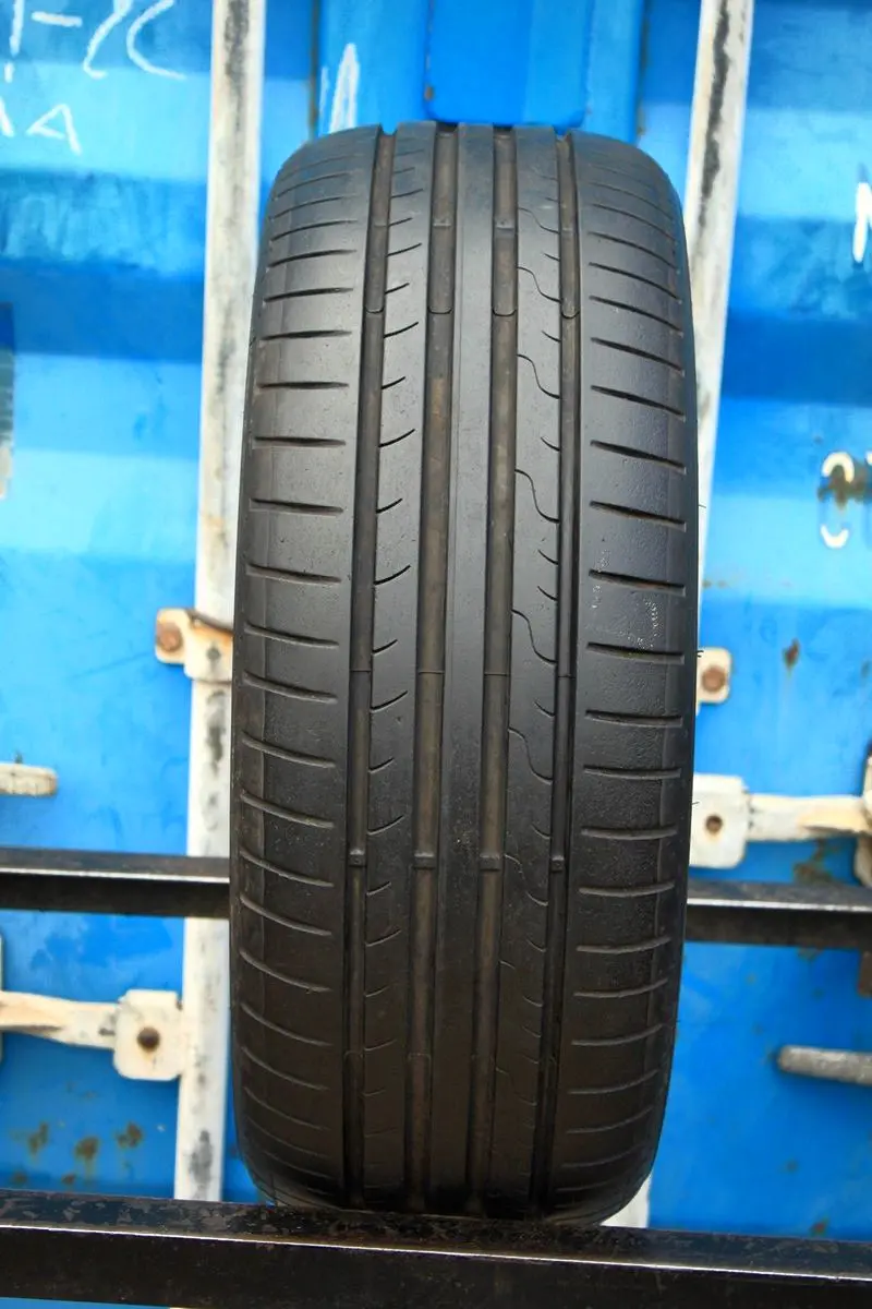 Б/у шина 205/50 R17 Dunlop SP Sport BluResponse