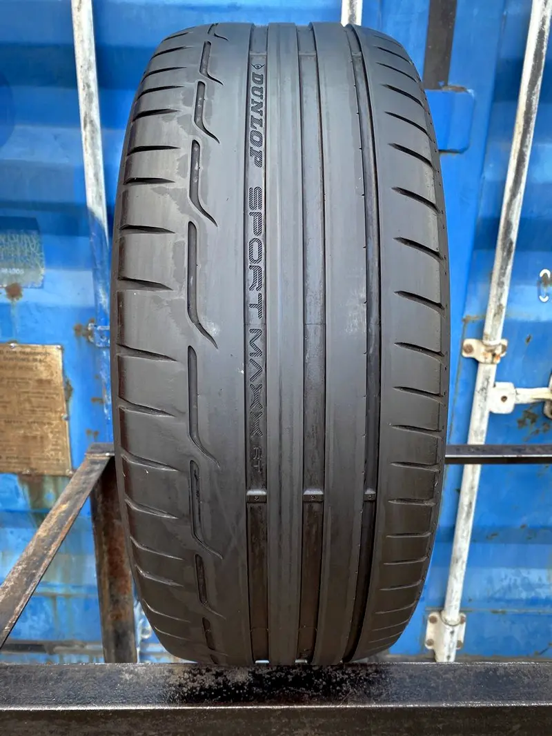Б/у шина 205/50 R17 Dunlop SP Sport Maxx RT